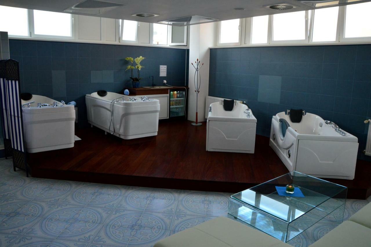 Wellness Hotel Luzan رومبورك المظهر الخارجي الصورة