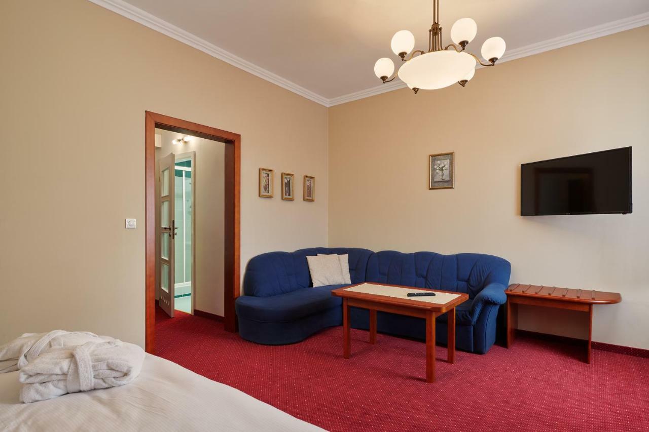 Wellness Hotel Luzan رومبورك المظهر الخارجي الصورة