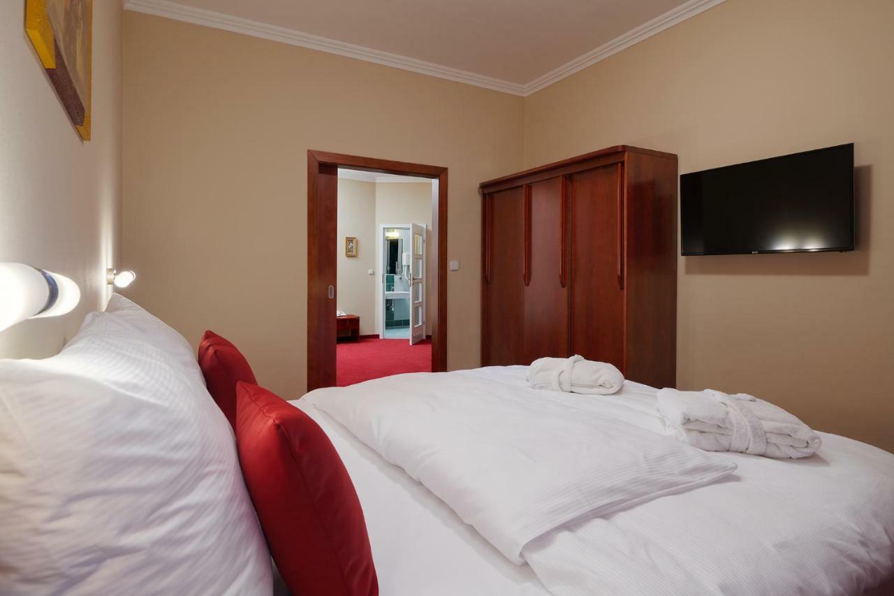 Wellness Hotel Luzan رومبورك المظهر الخارجي الصورة
